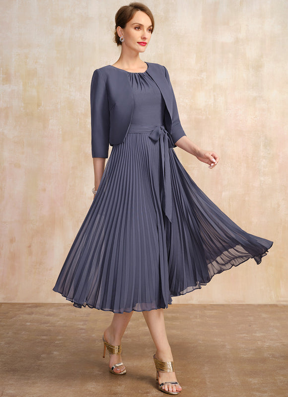 Robe Élégante Plissée Avec Boléro - gallery 2